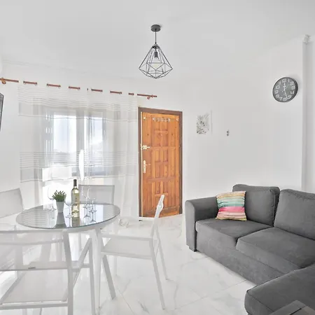 Apartment Apartament La Sun *